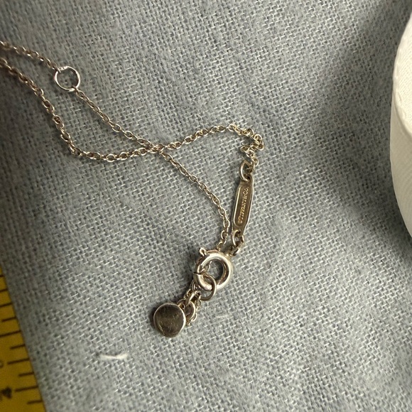 Tiffany & Co. Return to Tiffany Silver Necklace - Picture 7 of 7